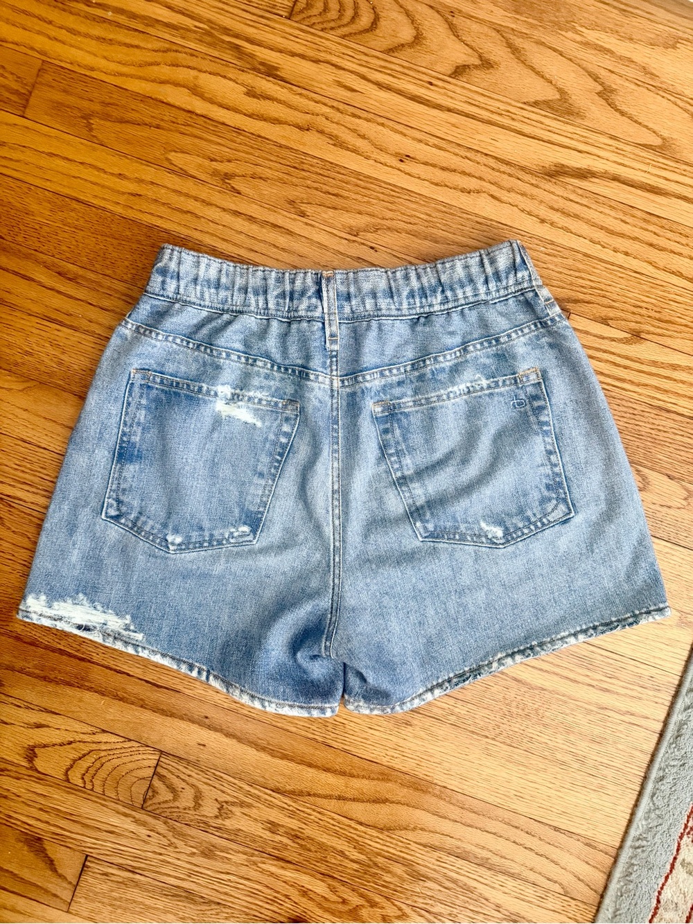 rag & bone Women's Miramar Terry Walking Shorts | Brooke wash | Size Small - Picture 9 of 15